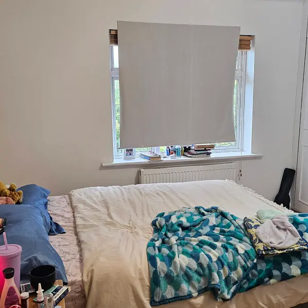 72 Du Cane Rd, London W12 0HS, UK