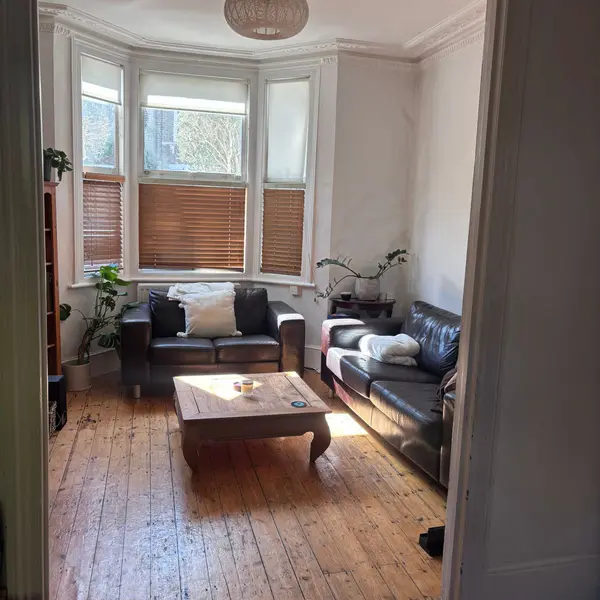 37 Bedford Rd, London SW4 7EL, UK
