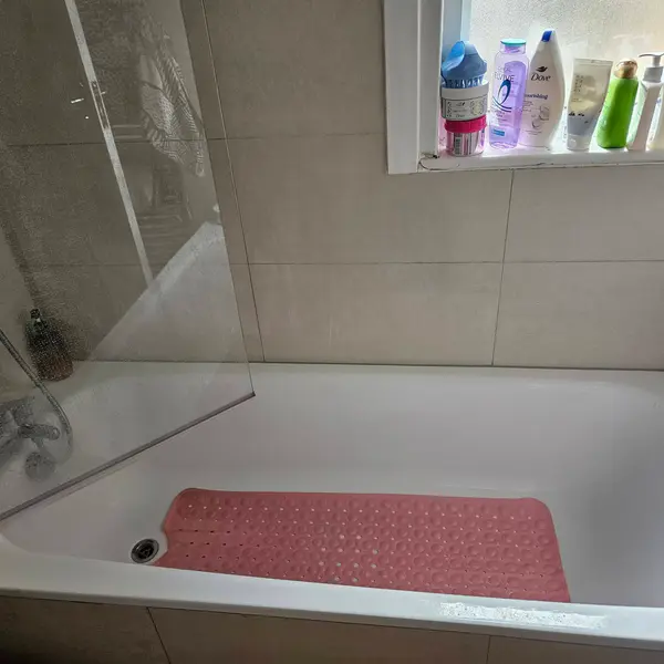 Wood Green, London N22 8HH, UK