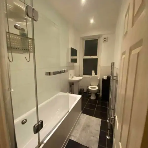 Clapham North, Clapham High St, London SW4 7TS, UK