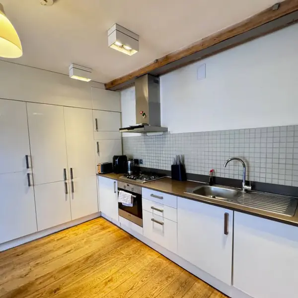 Caledonian Rd, London N1 1BB, UK