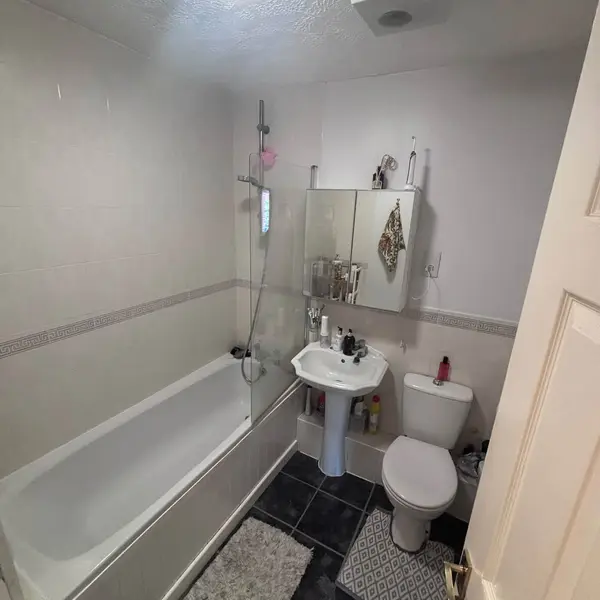 South Ealing Station, S Ealing Rd, London W5 4QB, UK