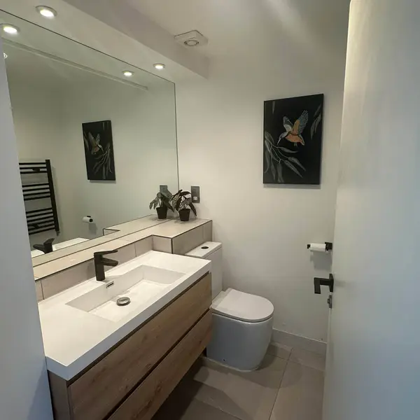 Gallions Reach, London E6 7AB, UK