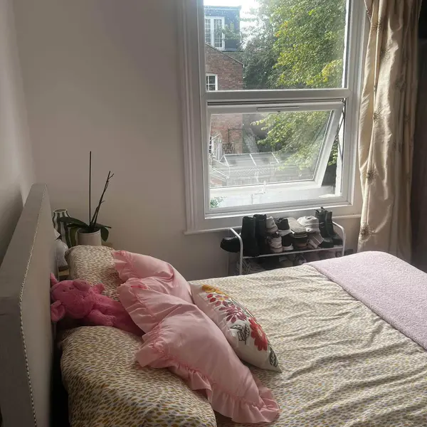 Cricklewood, London, UK