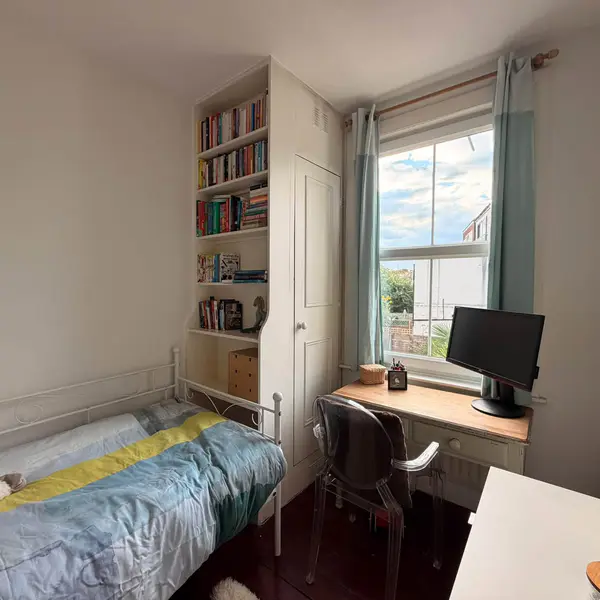 Southfields, Wimbledon Park Rd, London SW18 5RL, UK