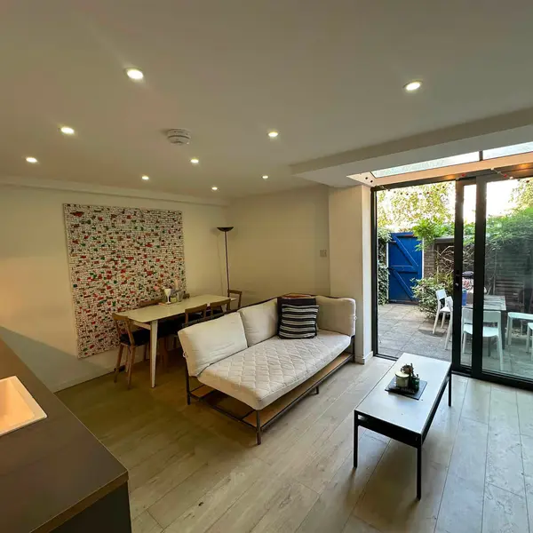 London SE11, UK