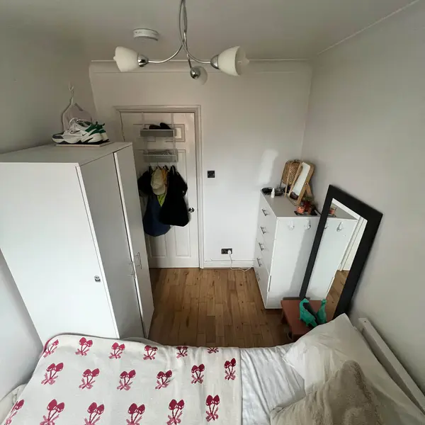 London SW20, UK