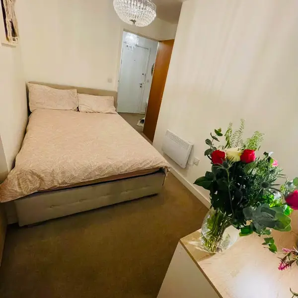 Romford, Romford RM1 1SX, UK