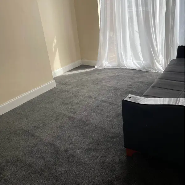 Holden Ave, London NW9 8HR, UK