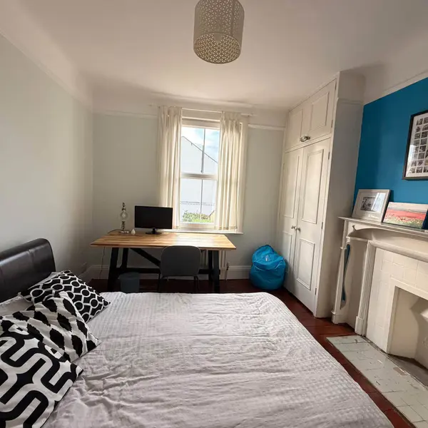 Southfields, Wimbledon Park Rd, London SW18 5RL, UK