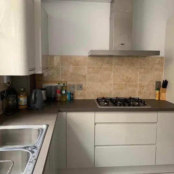 Goldhawk Rd, London W12 8HH, UK