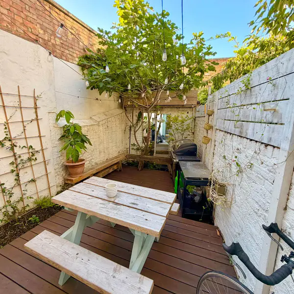 Barons Court, London W6 8JQ, UK