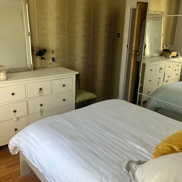 Grove Park, Chiswick, London W4 3RU, UK