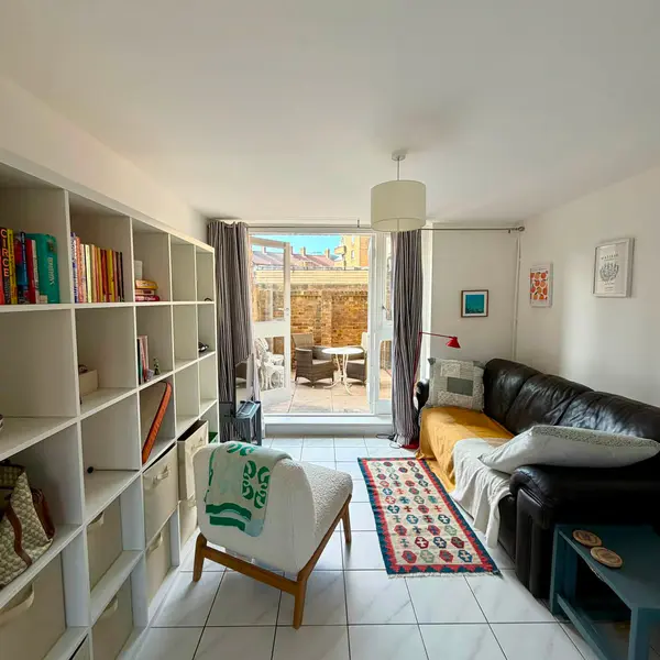 50 St Katharine's Way, London E1W 1LA, UK