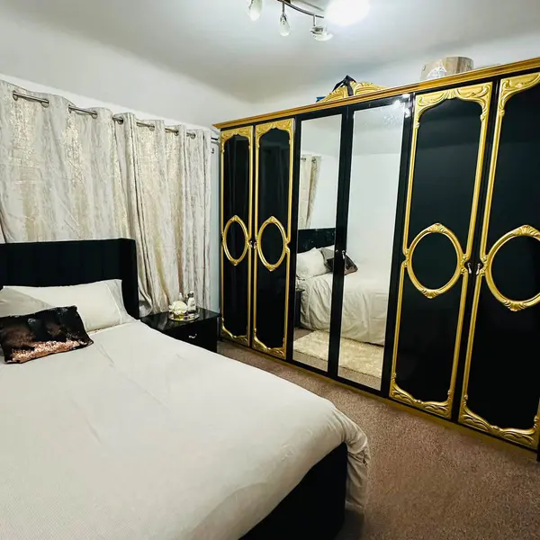 Becontree Station, Dagenham RM9 4LJ, UK