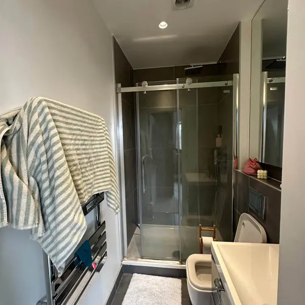 45 Ballater Rd, London SW2 5QS, UK