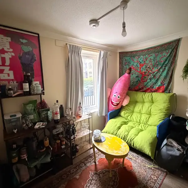Satin House, 15 Piazza Walk, London E1 8PW, UK