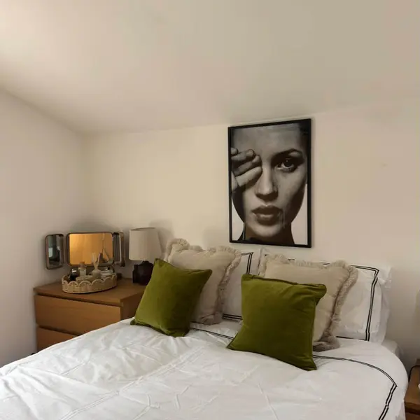 Clapham North, Clapham High St, London SW4 7TS, UK