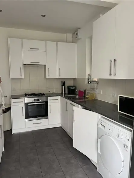 Northfields, Underground Ltd, Northfields Station, Northfield Ave, London W13 9QU, UK