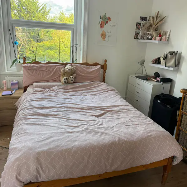 West Finchley, Nether St, London N3 1NT, UK