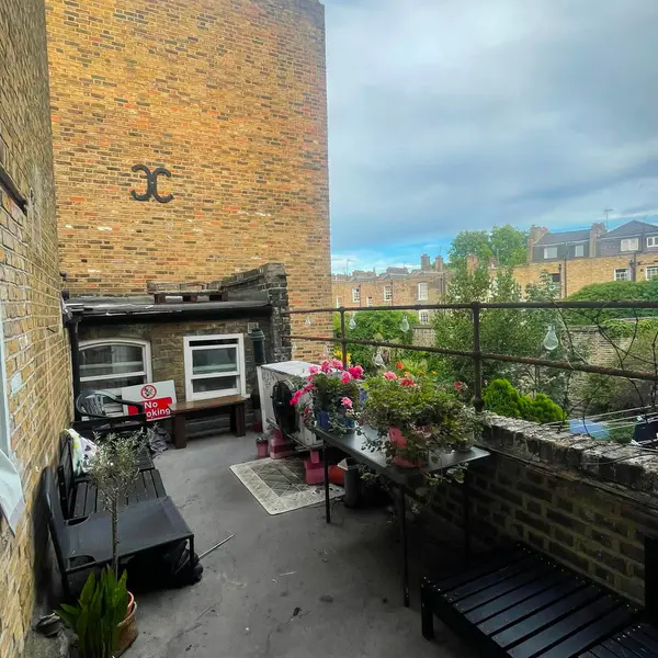 73 City Rd, London EC1Y 1BD, UK