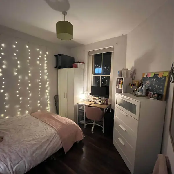 Clapham North, Clapham High St, London SW4 7TS, UK