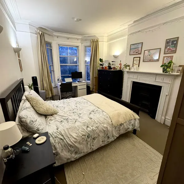 Clapham North, Clapham High St, London SW4 7TS, UK