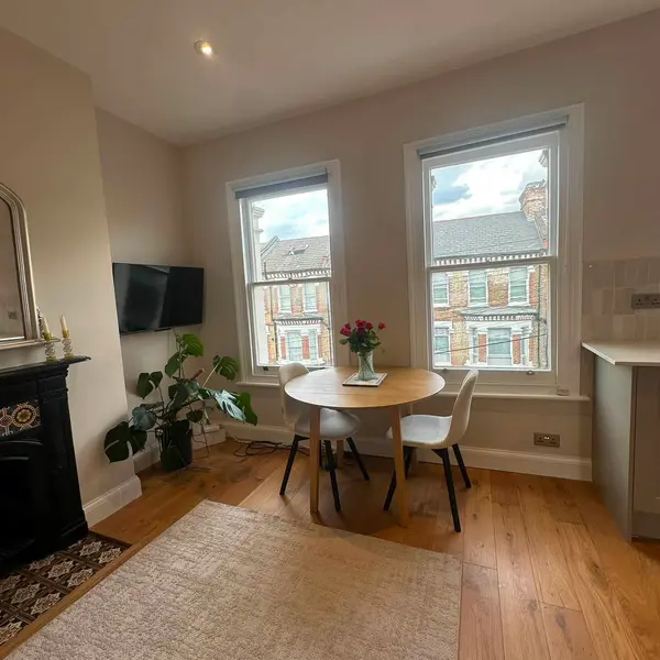 Clapham North, Clapham High St, London SW4 7TS, UK
