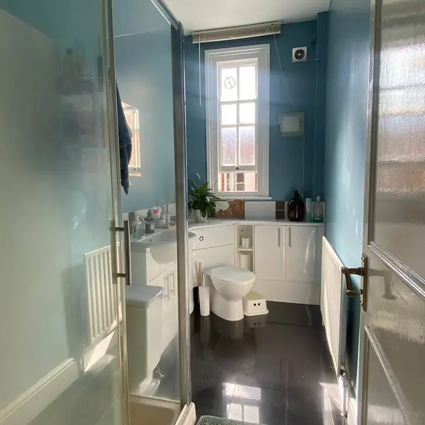 Willesden Green Station, Walm Ln, London NW2 4QT, UK