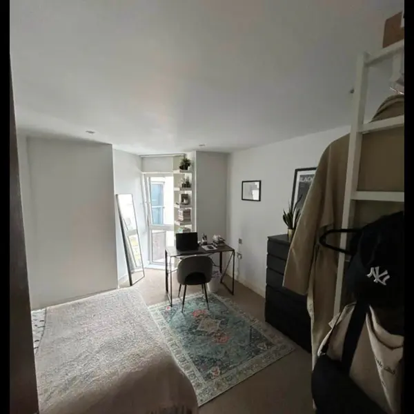 Hackney Central, London E8 1JH, UK