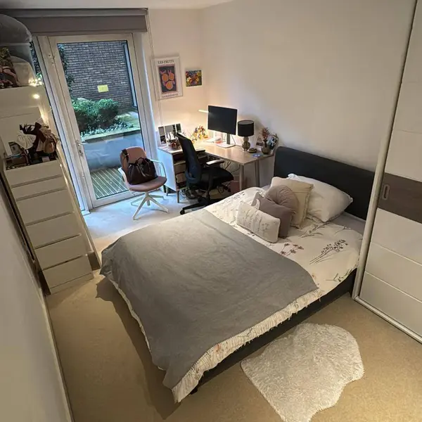 Surrey Quays, London SE16 7TE, UK