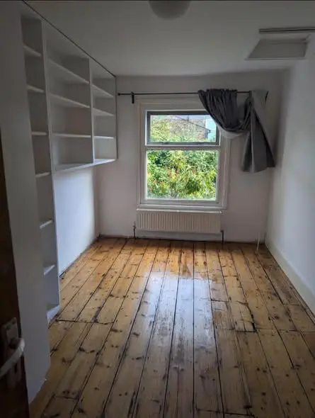 Seven Sisters, Seven Sisters Rd, South Tottenham, London N15 5LA, UK