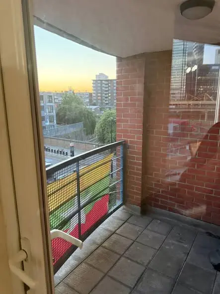 Poplar High St, London E14 0BG, UK