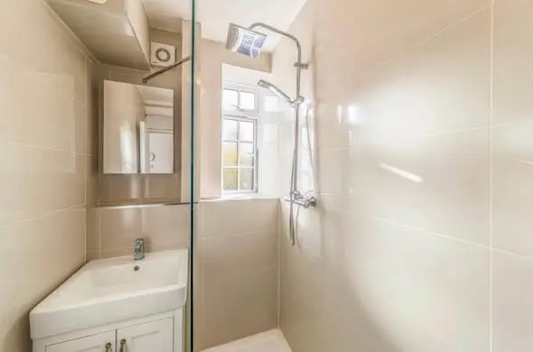 Manor Court, London SW16 2DR, UK