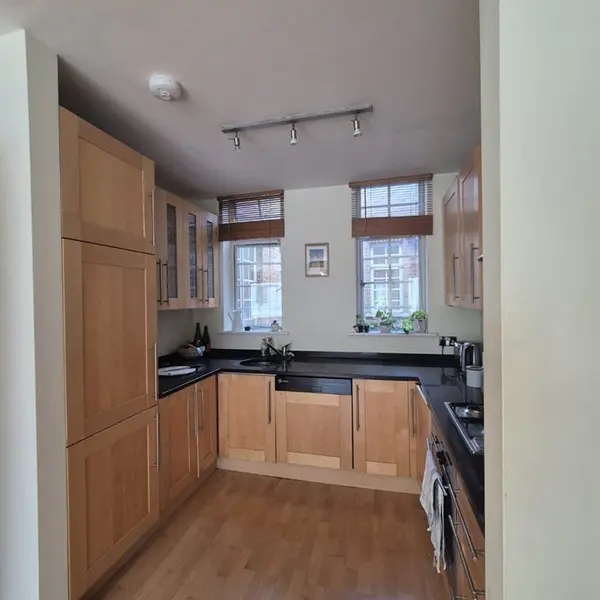 Unit B1, Hatchers Yard, 9 Tanner St, London SE1 3LE, UK