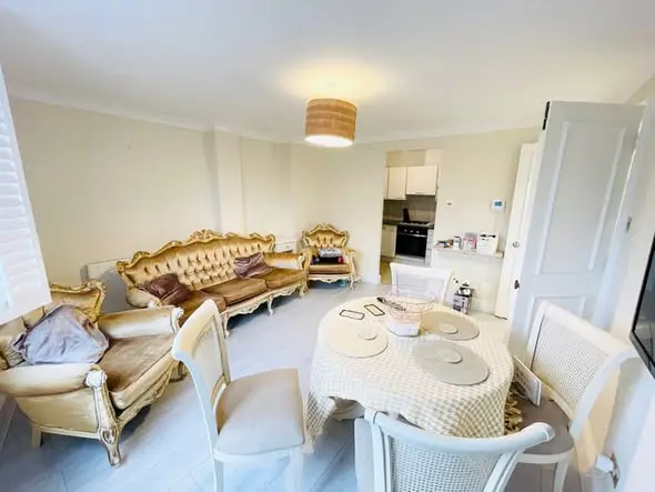 Cumberland Mills, Cumberland Mls, London E14 3BJ, UK