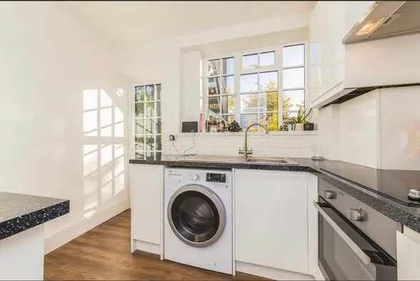 Manor Court, London SW16 2DR, UK