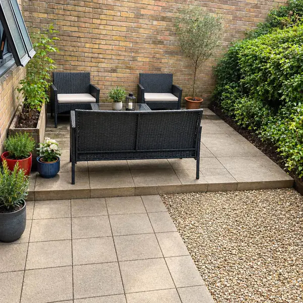 Putney, Putney High St, London SW15 1RT, UK