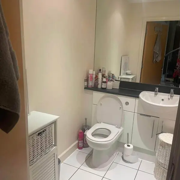 Royal Victoria, London E16 1LG, UK
