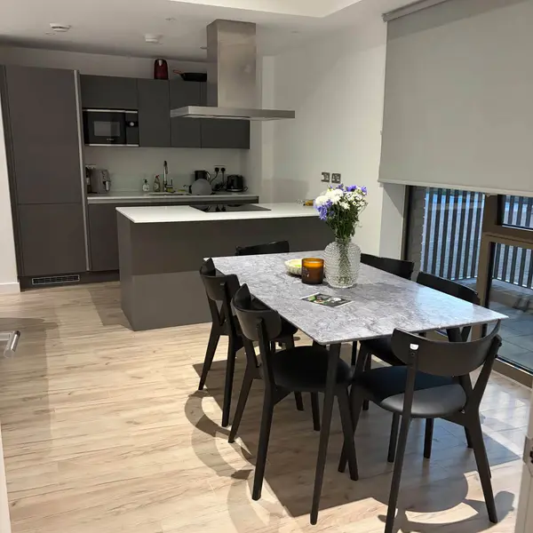 3 Armada Wy., London E6 7ER, UK