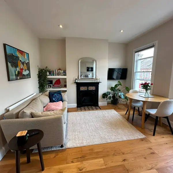 Clapham North, Clapham High St, London SW4 7TS, UK