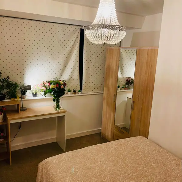Romford, Romford RM1 1SX, UK
