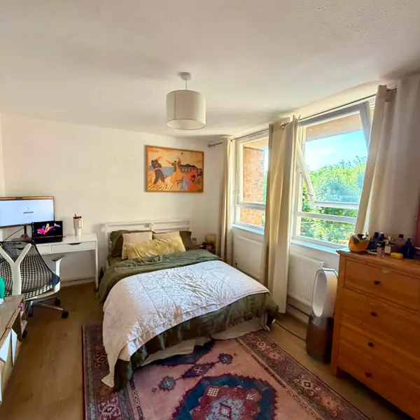 50 St Katharine's Way, London E1W 1LA, UK