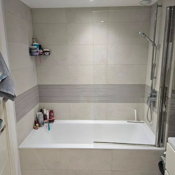 Surrey Quays, London SE16 7TE, UK