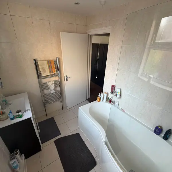 Bethnal Green, Cambridge Heath Rd, Bethnal Green, London E2 0ET, UK