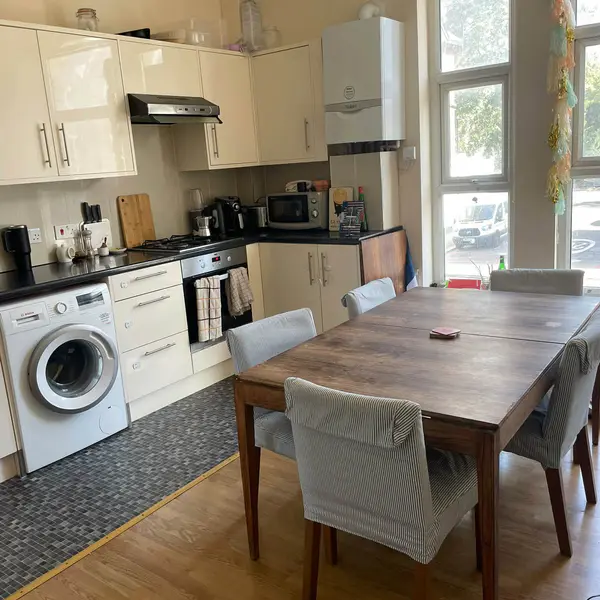 Seven Sisters, Seven Sisters Rd, South Tottenham, London N15 5LA, UK
