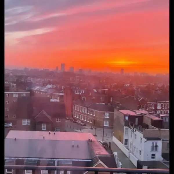 Bishop's Ave, London SW6 6EA, UK