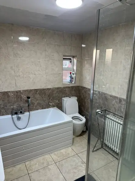 St Ann's Road (Stop TW), London N15 6EP, UK