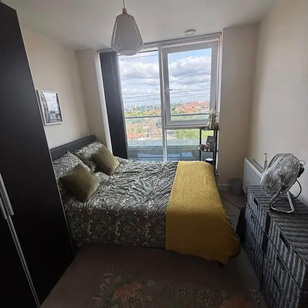 Royal Victoria, London E16 1LG, UK