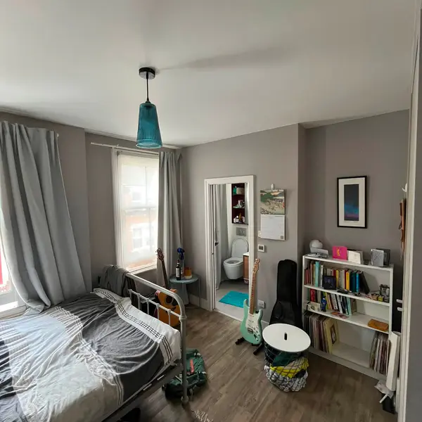 Ambergate St, London, UK